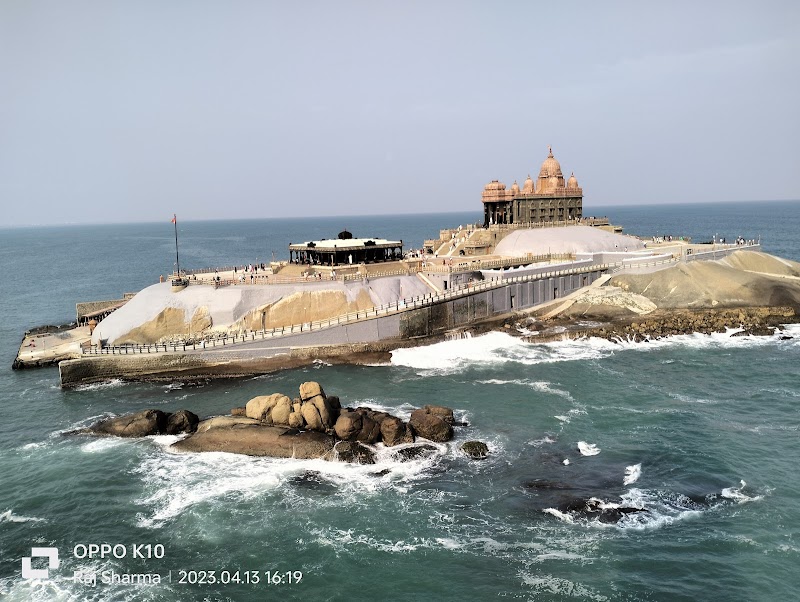 Visit Vivekananda Rock Memorial - Kanniyakumari - India - booked ai