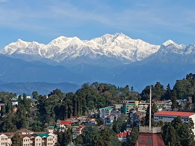Visit Tiger Hill for Sunrise Views of Mount Kanchenjunga - Senchal Forest - India - booked ai