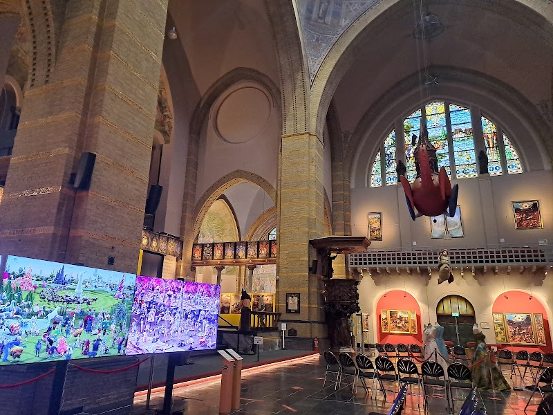 Explore the Jheronimus Bosch Art Center - 's-Hertogenbosch - Netherlands - booked ai