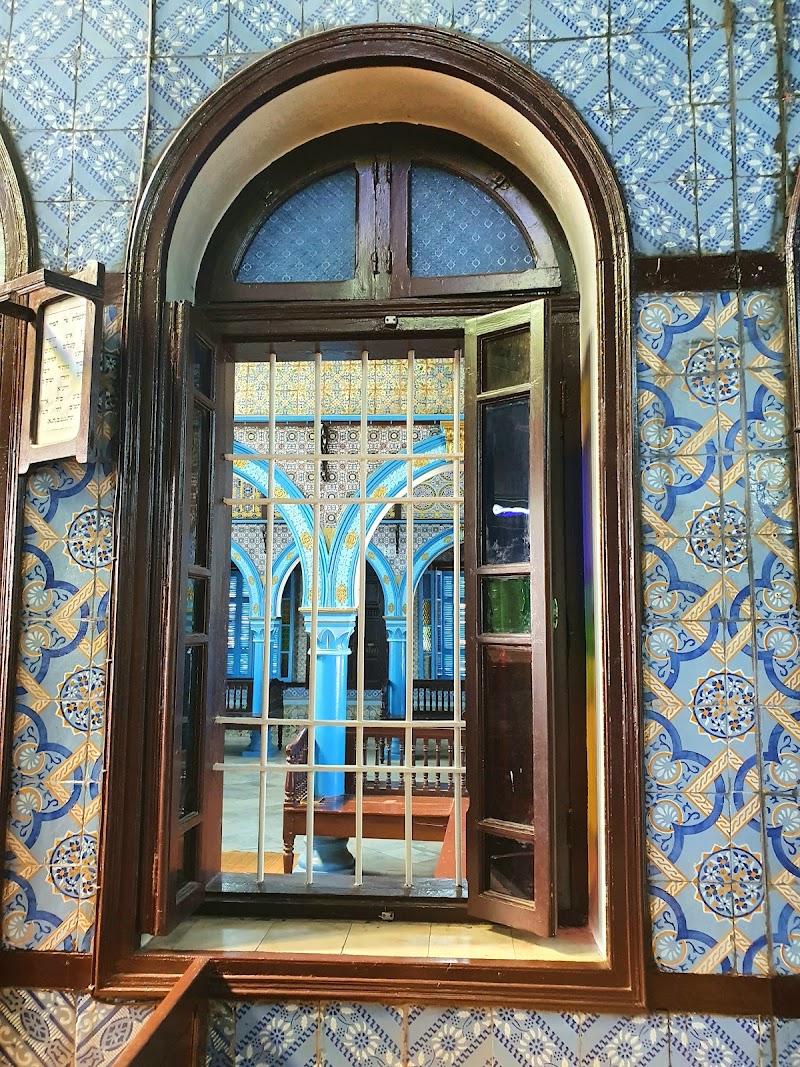 Explore El Ghriba Synagogue - Hara Sghira Er Riadh - Tunisia - booked ai