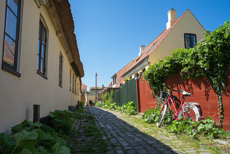 Explore the Dragør Old Town - Dragør - Denmark - booked ai