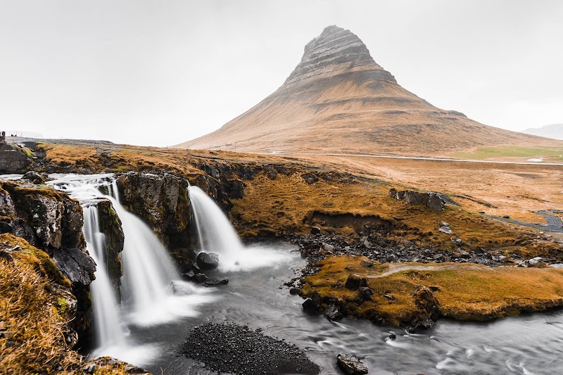 Kirkjufell Mountain and Kirkjufellsfoss Waterfall - Grundarfjordur - Iceland - booked ai