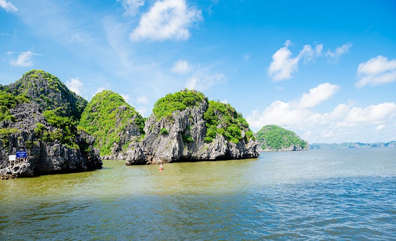 Visit Cat Ba Island and Lan Ha Bay - Hai Phong - Vietnam - booked ai