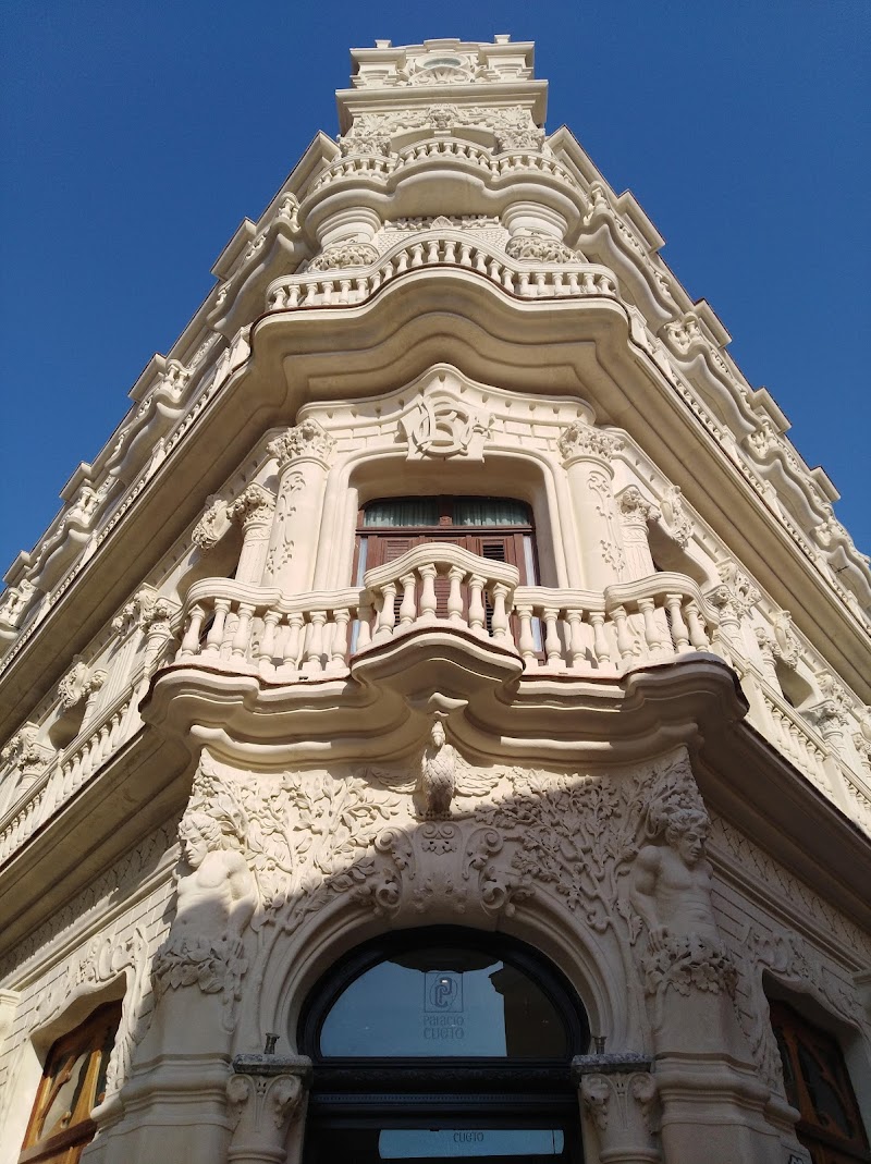 Explore Old Havana (Habana Vieja) - Havana - Cuba - booked ai