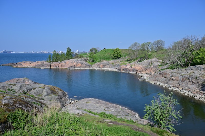 Visit Suomenlinna Sea Fortress - Helsinki - Finland - booked ai
