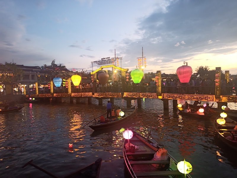 Explore the Ancient Town - Hội An - Vietnam - booked ai