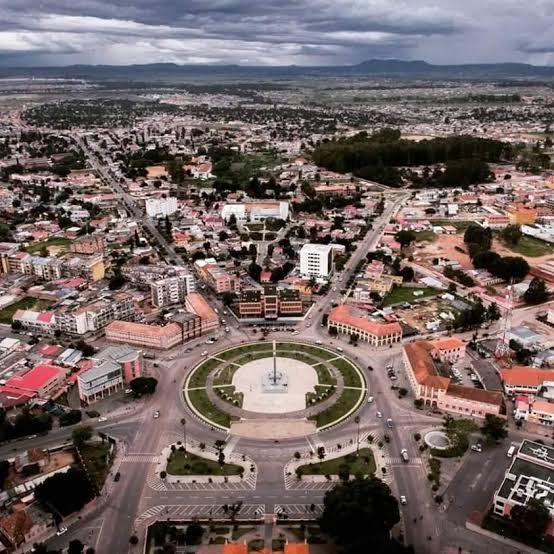 Visit the Central Plateau and Tundavala Gap - Huambo - Angola - booked ai