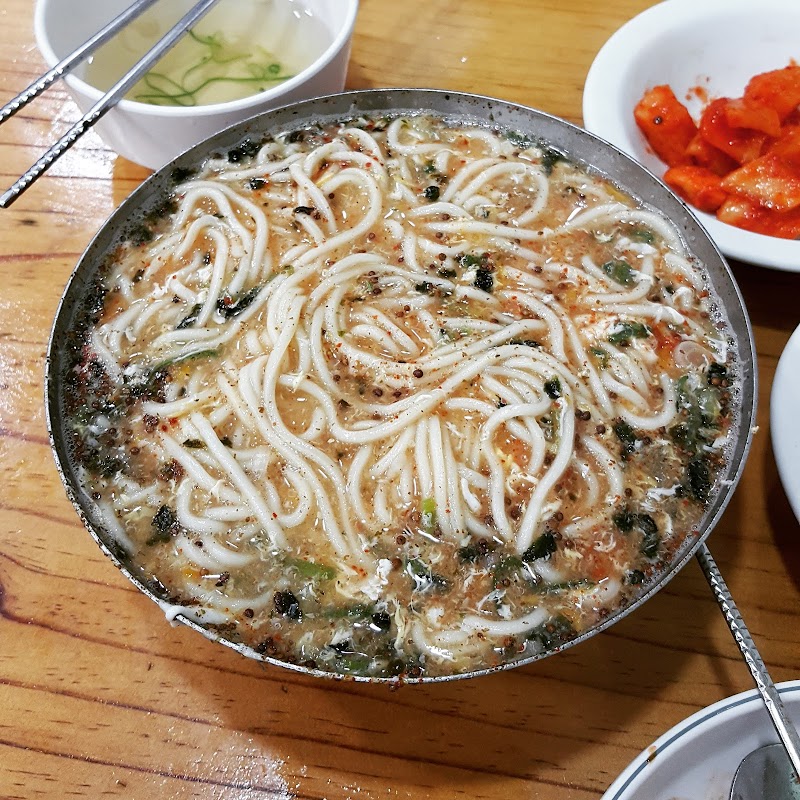 Veteran Kalguksu - Jeonju - South Korea - booked ai