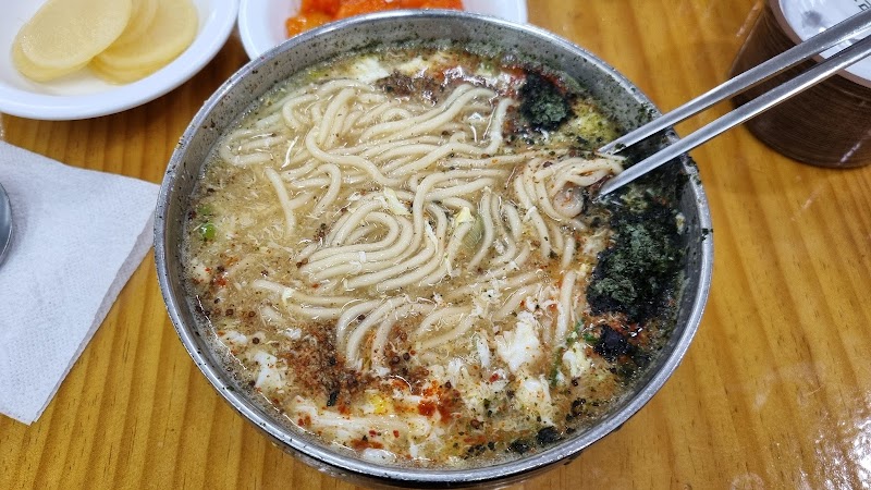 Veteran Kalguksu - Jeonju - South Korea - booked ai