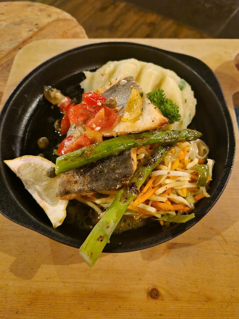 Karasjok Grill - Karasjok - Norway - booked ai