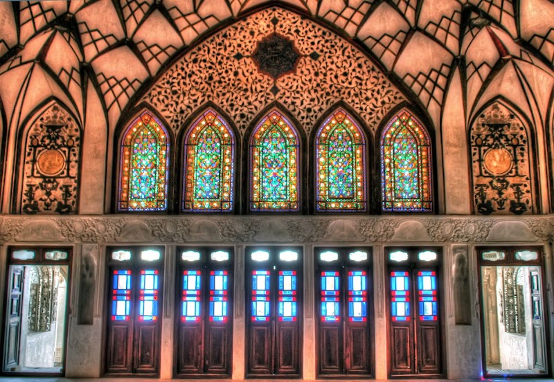 Explore the Tabatabaei Historical House - Kashan - Iran - booked ai