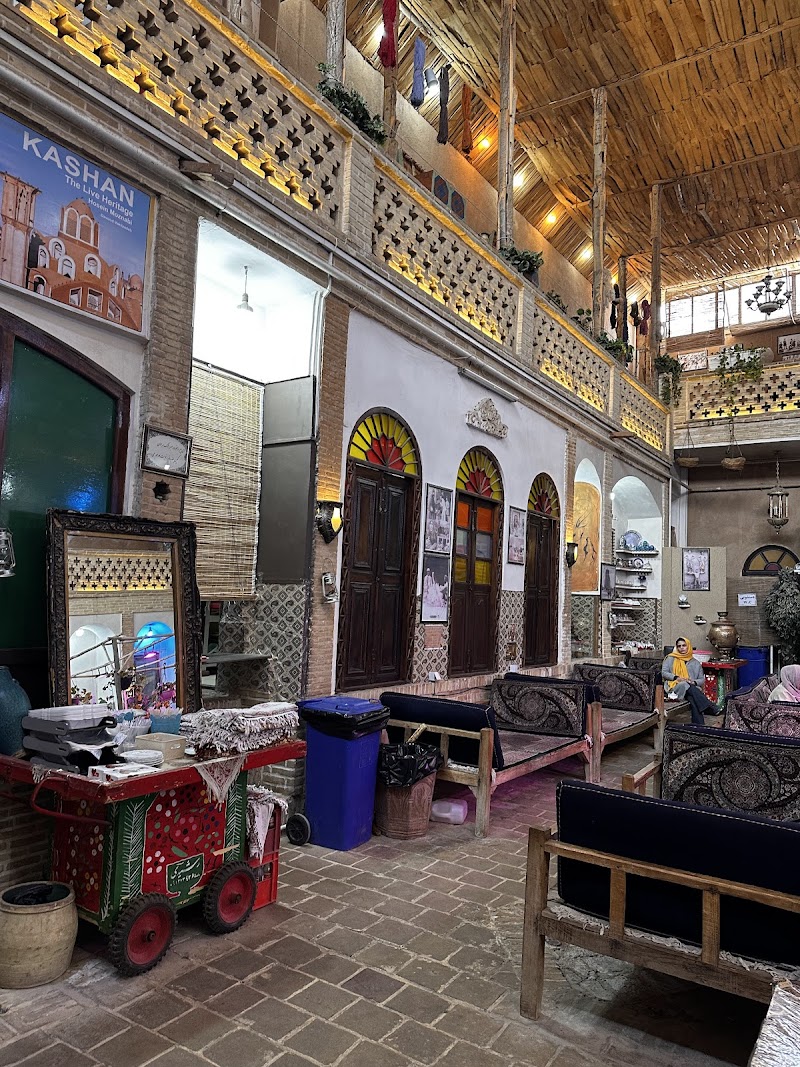 Abbasi Traditional Restaurant - Kashan - Iran - booked ai