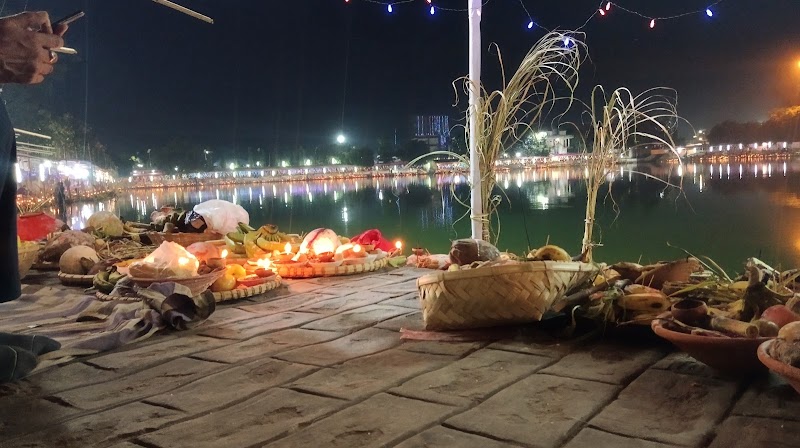 Stroll around Ganga Sagar Lake - Janakpur - Nepal - booked ai