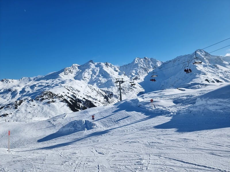 Hiking the Klostertal Alpine Trails - Klösterle - Austria - booked ai