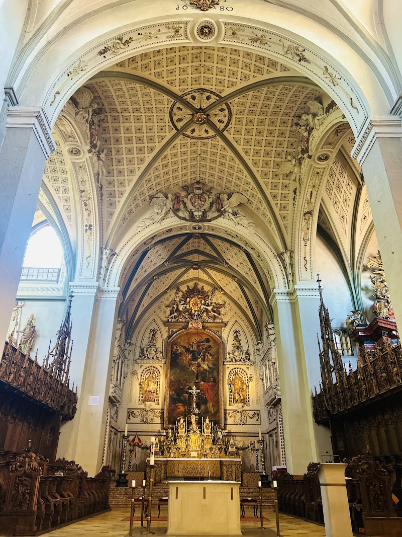 Tour the Konstanz Cathedral Münster Unserer Lieben Frau - Konstanz - Germany - booked ai