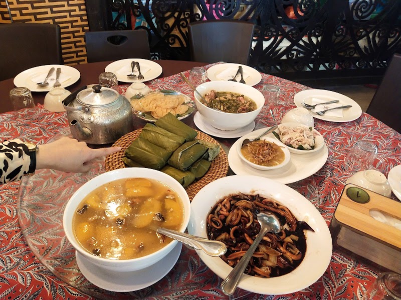 Lepau Restaurant - Kuching - Malaysia - booked ai