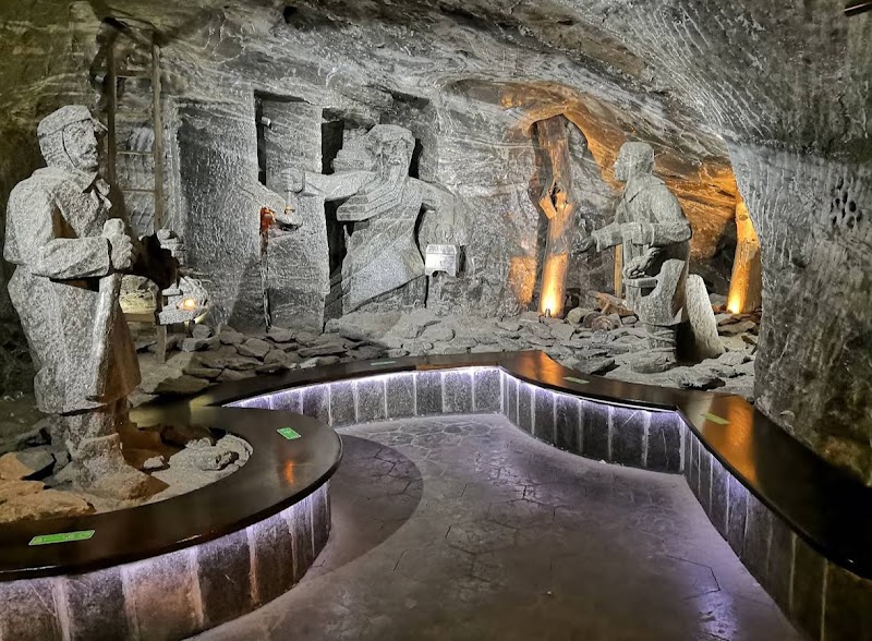 Visit the Wieliczka Salt Mine - Wieliczka - Poland - booked ai