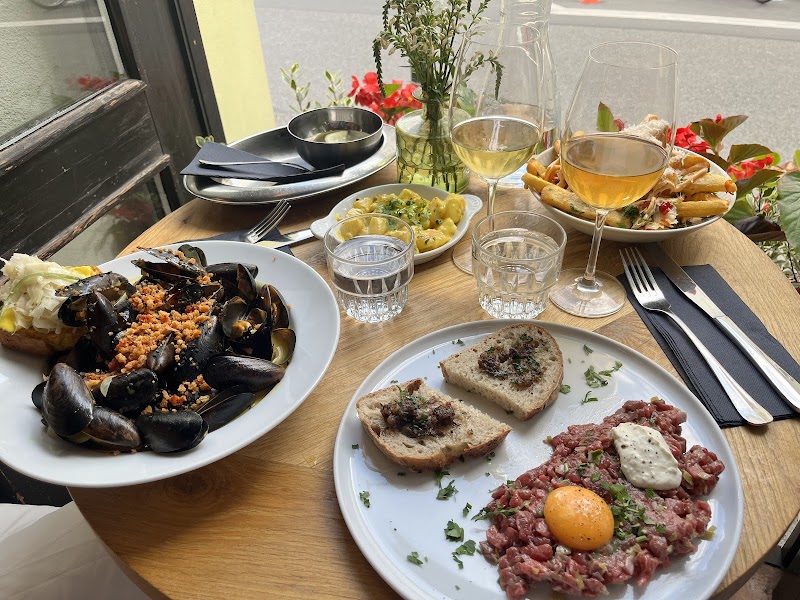Zazie Bistro - Kraków - Poland - booked ai