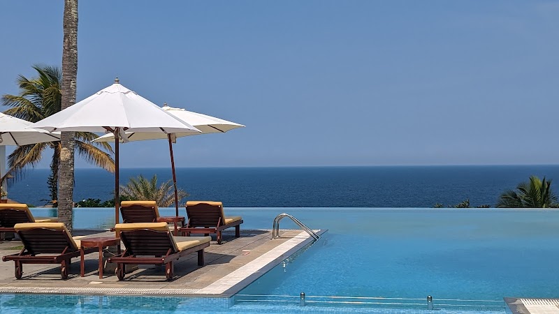 Relaxing at Kovalam Beach - Kovalam - India - booked ai