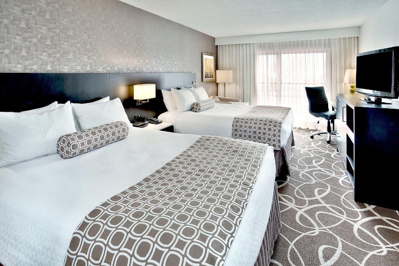 Crowne Plaza Kitchener-Waterloo - Kitchener - Canada - booked ai