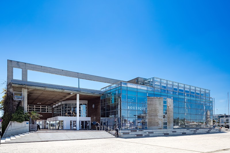 Discover the La Rochelle Aquarium - La Rochelle - France - booked ai