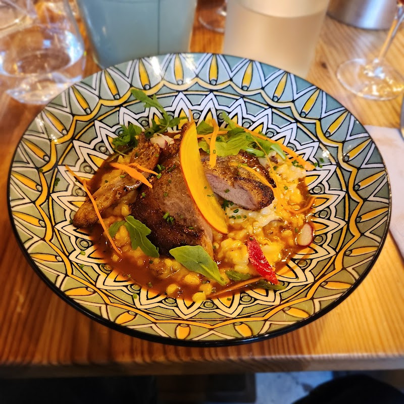 Prao Restaurant - La Rochelle - France - booked ai