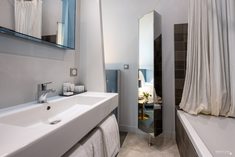 Hotel La Monnaie Art & Spa - La Rochelle - France - booked ai