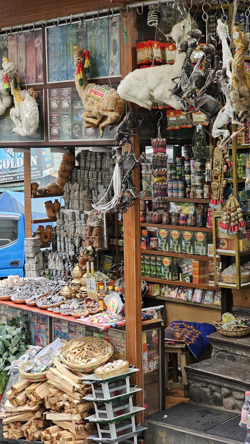 Explore the Witches' Market (Mercado de las Brujas) - La Paz - Bolivia - booked ai