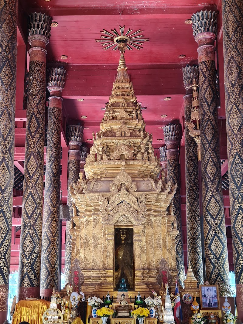 Wat Phra That Lampang Luang - Tambon Lampang Luang - Thailand - booked ai