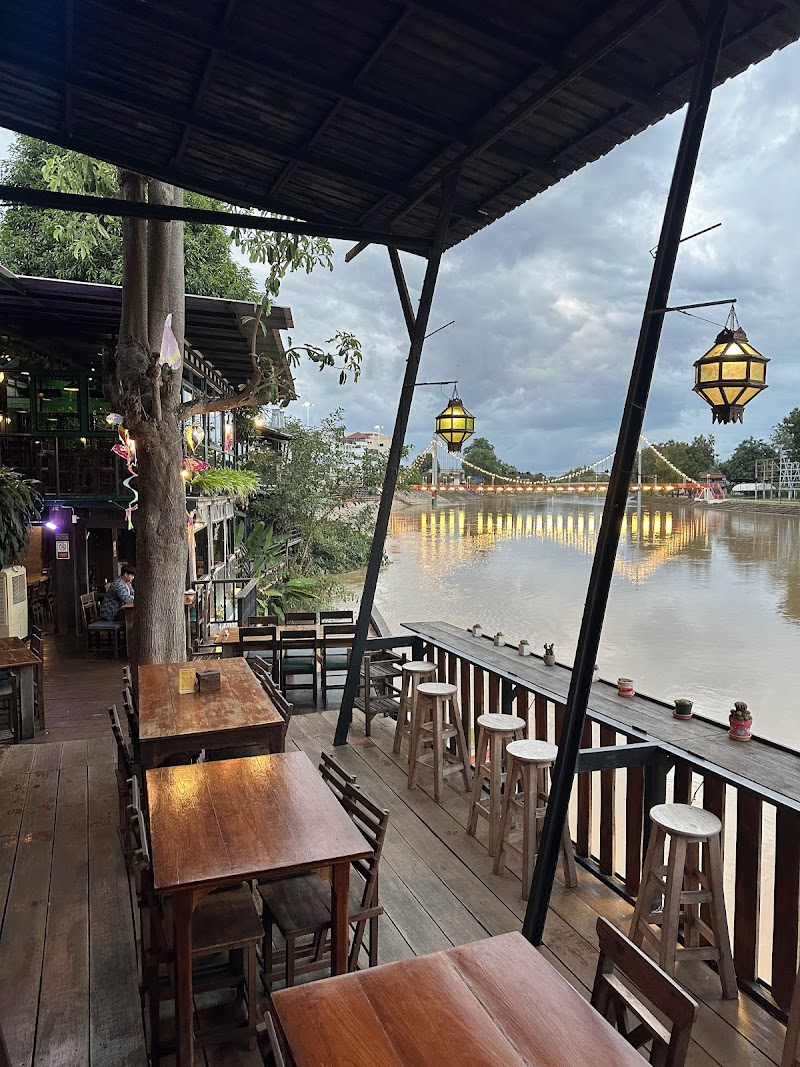 The Riverside Restaurant - Lampang - Thailand - booked ai