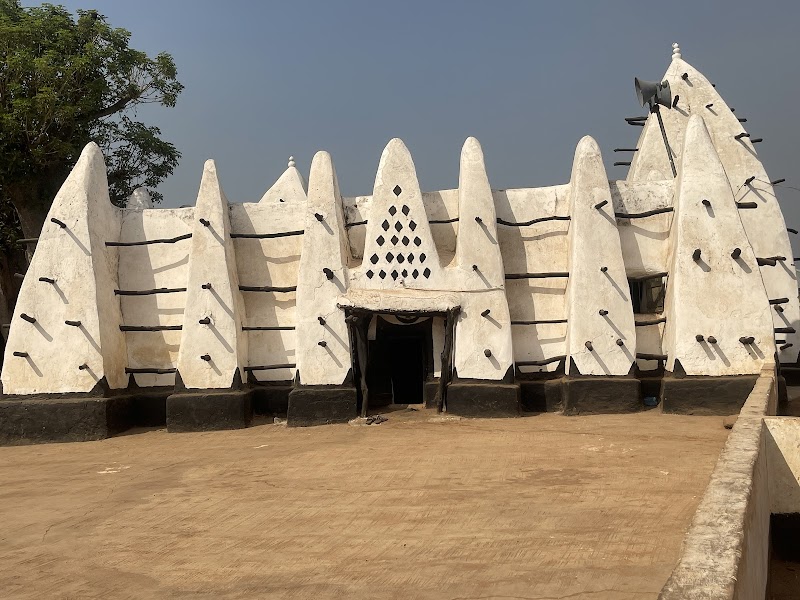 Visit the Larabanga Mosque - Larabanga - Ghana - booked ai