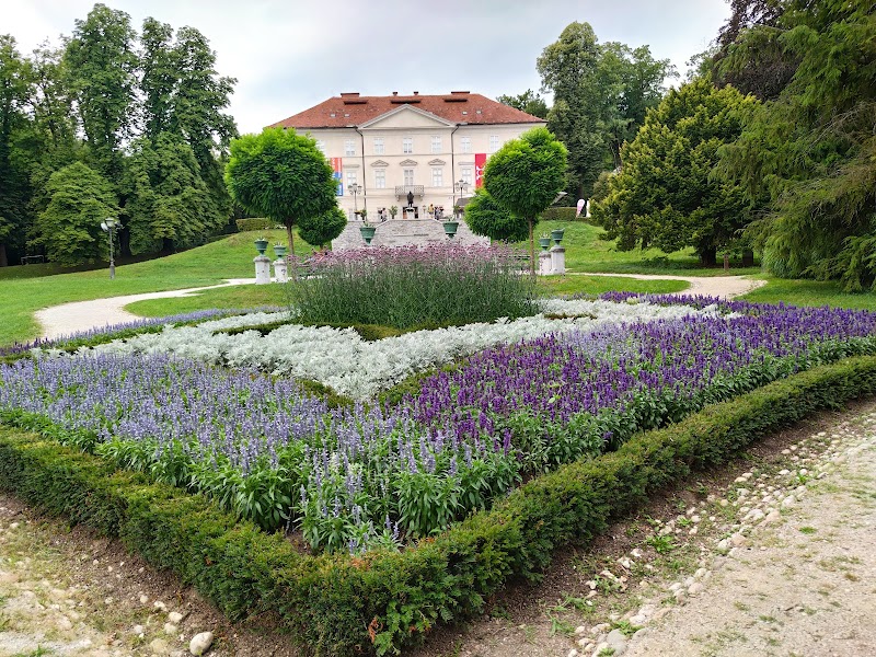 Visit Tivoli Park and the Museum of Modern Art - Ljubljana - Slovenia - booked ai