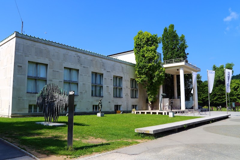 Visit Tivoli Park and the Museum of Modern Art - Ljubljana - Slovenia - booked ai
