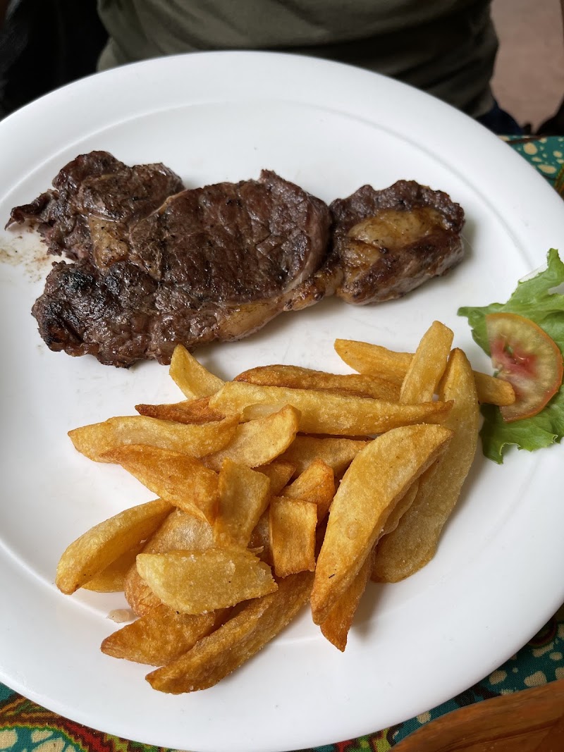 Carpe Diem - Libreville - Gabon - booked ai