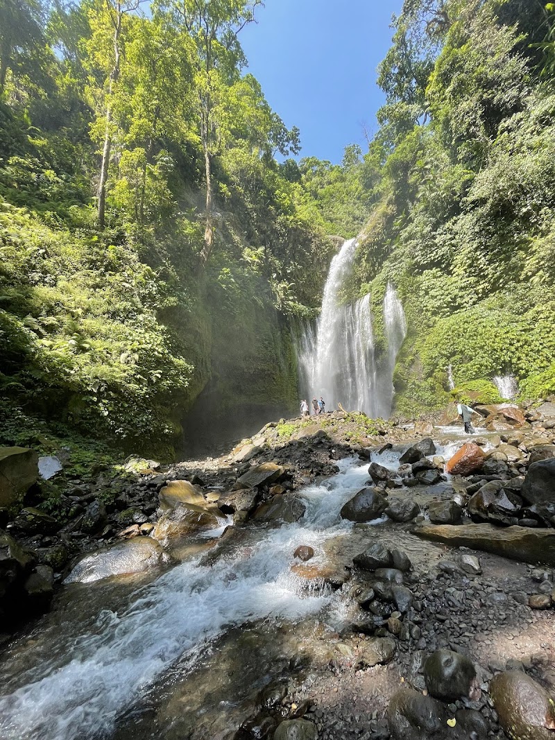 Exploring Tiu Kelep Waterfall - Bayan - Indonesia - booked ai