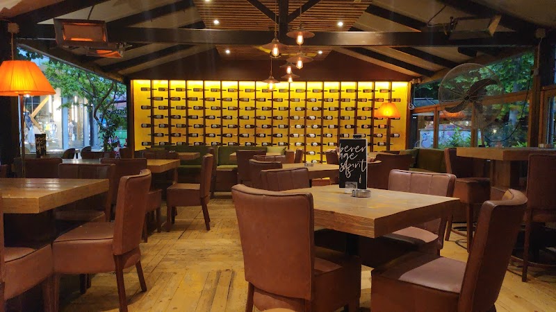 Just Winebar - Larisa - Greece - booked ai