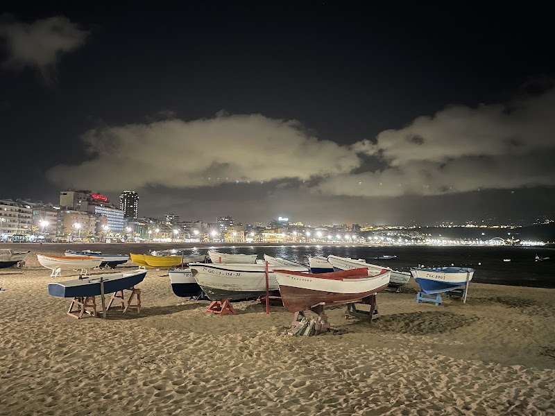 Playa de Las Canteras - Las Palmas - Spain - booked ai