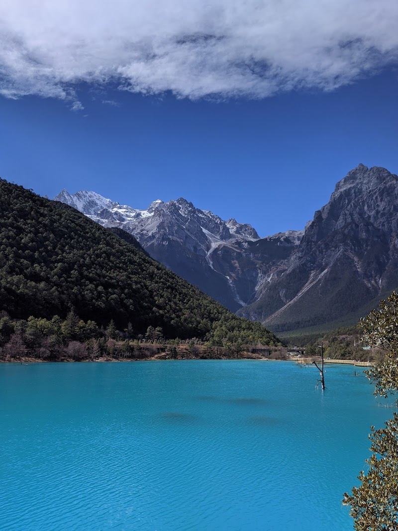 Visit Jade Dragon Snow Mountain - Lijiang - China - booked ai