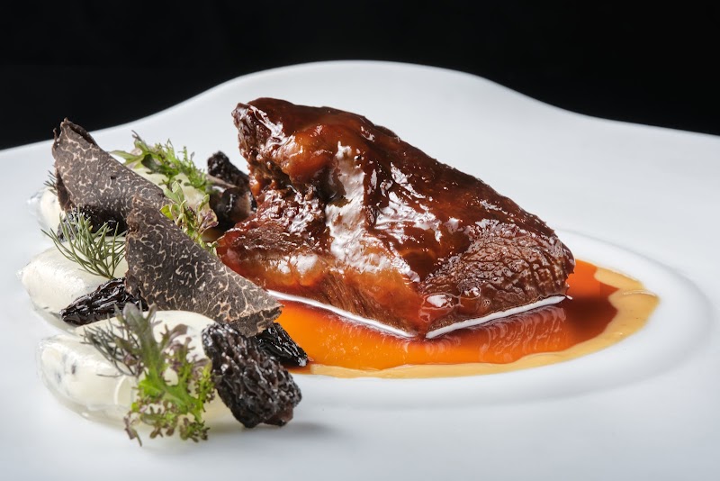 é by José Andrés - Las Vegas - USA - booked ai