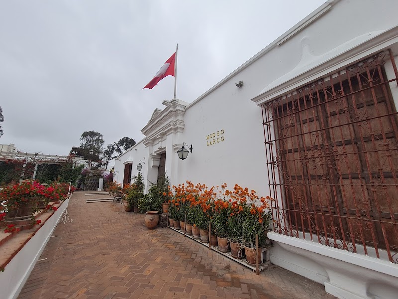 Visit the Larco Museum - Pueblo Libre - Peru - booked ai
