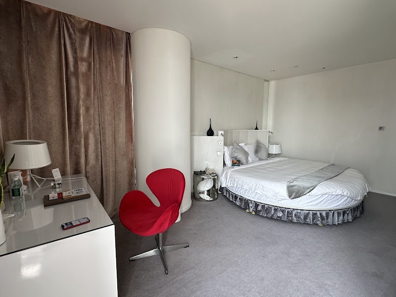 Christian's Hotel - Luoyang - China - booked ai