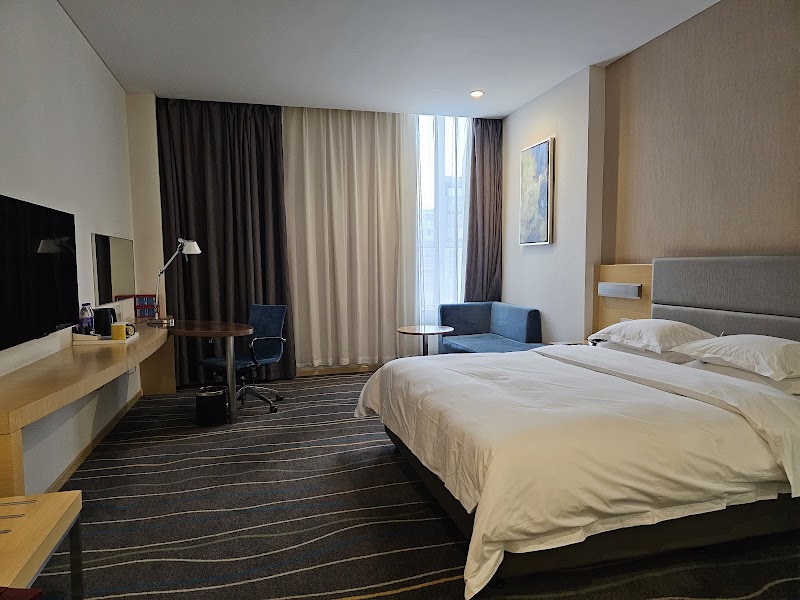 Holiday Inn Express Luoyang City Center - Luoyang - China - booked ai