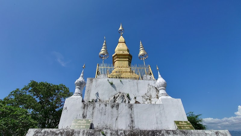 Climb Mount Phousi for Sunset Views - Luang Prabang - Laos - booked ai