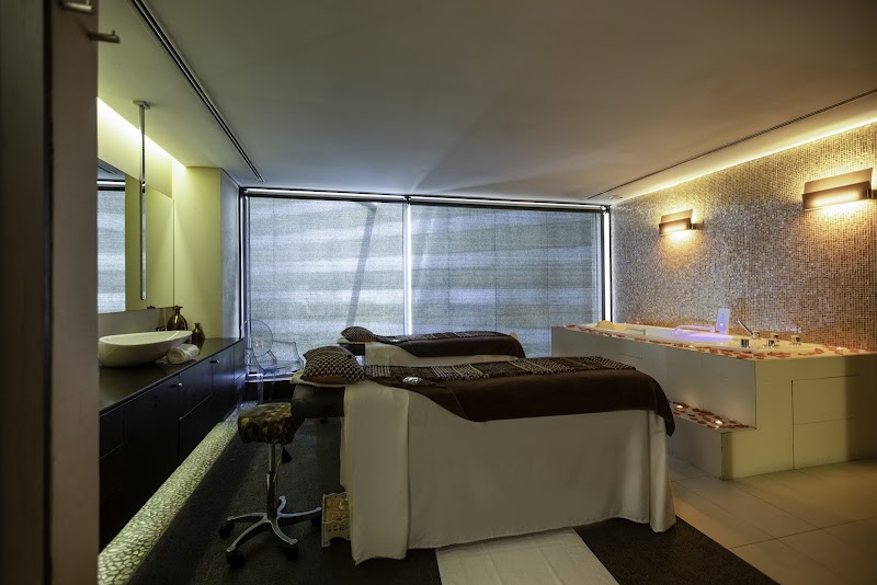 EPIC SANA Luanda Hotel - Luanda - Angola - booked ai