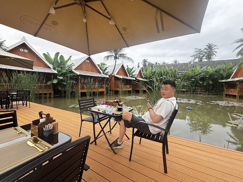 Tamarind - Luang Prabang - Laos - booked ai