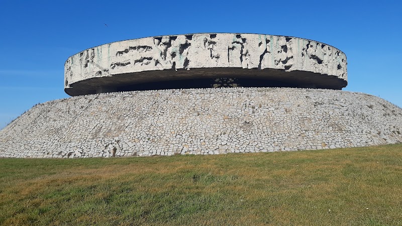 Walk through Majdanek State Museum - Lublin - Poland - booked ai