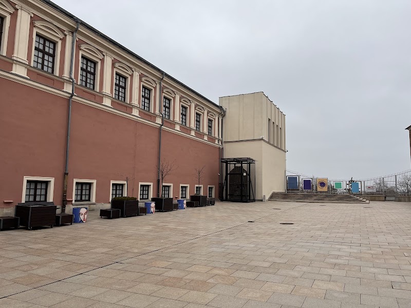 Visit Lublin Castle and Chapel of the Holy Trinity - Lublin - Poland - booked ai