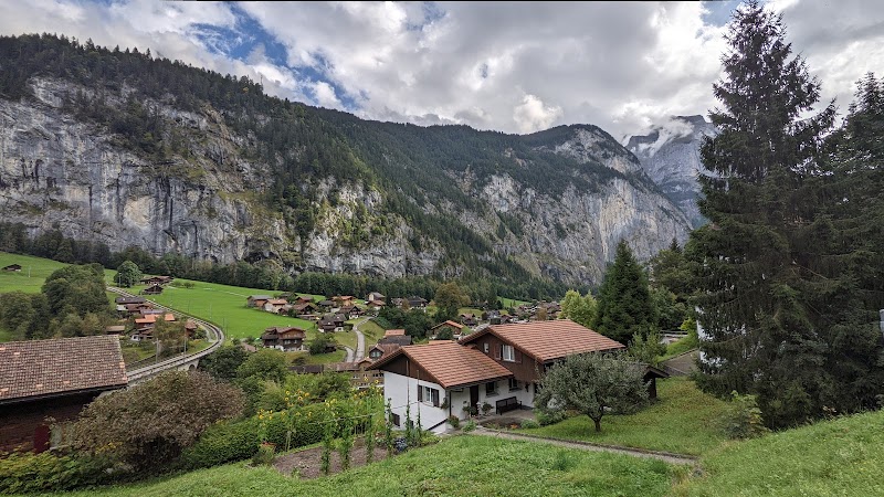 Visit Staubbach Falls - Lauterbrunnen - Switzerland - booked ai