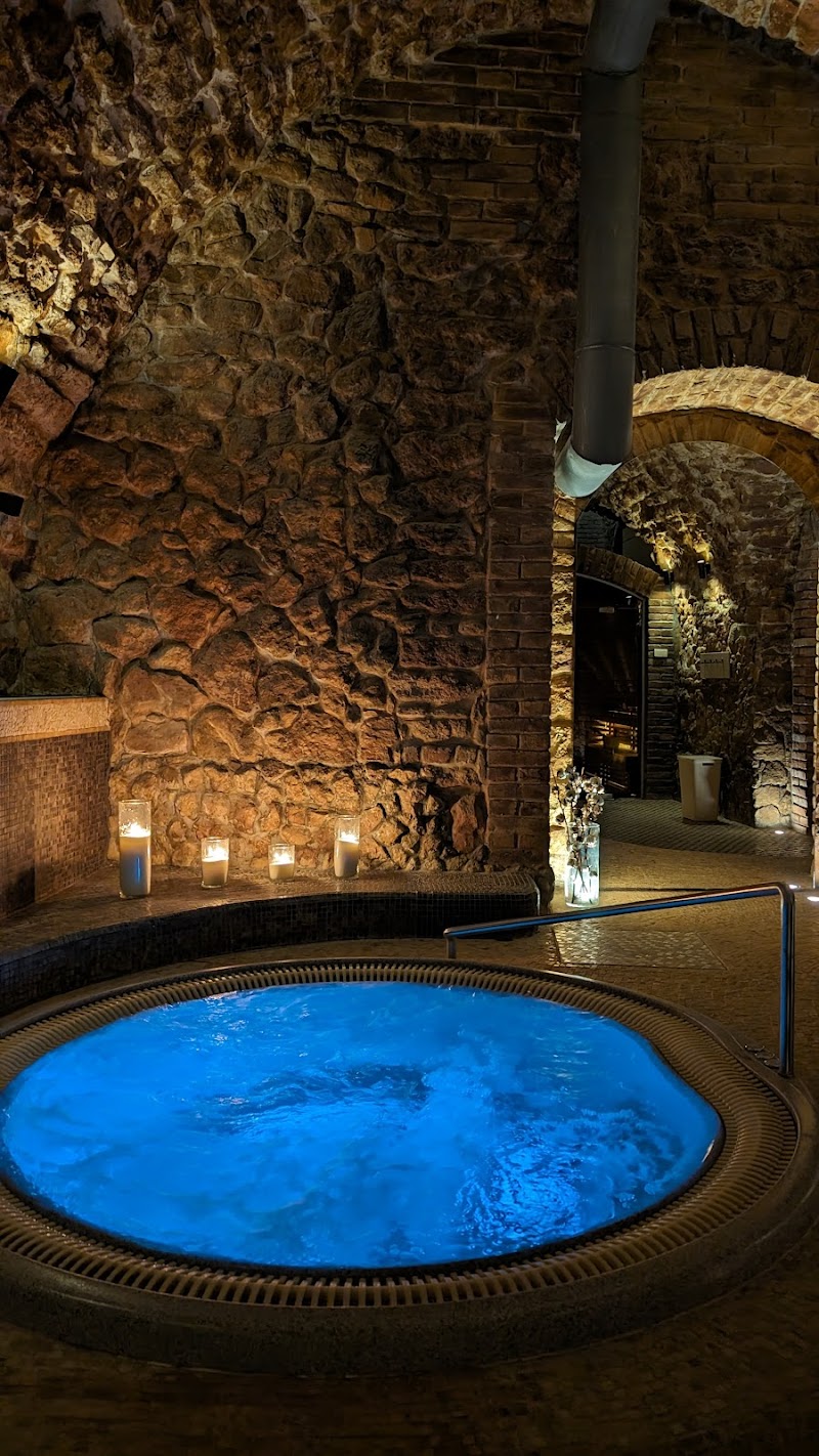 Hotel Leopolis - Lviv - Ukraine - booked ai