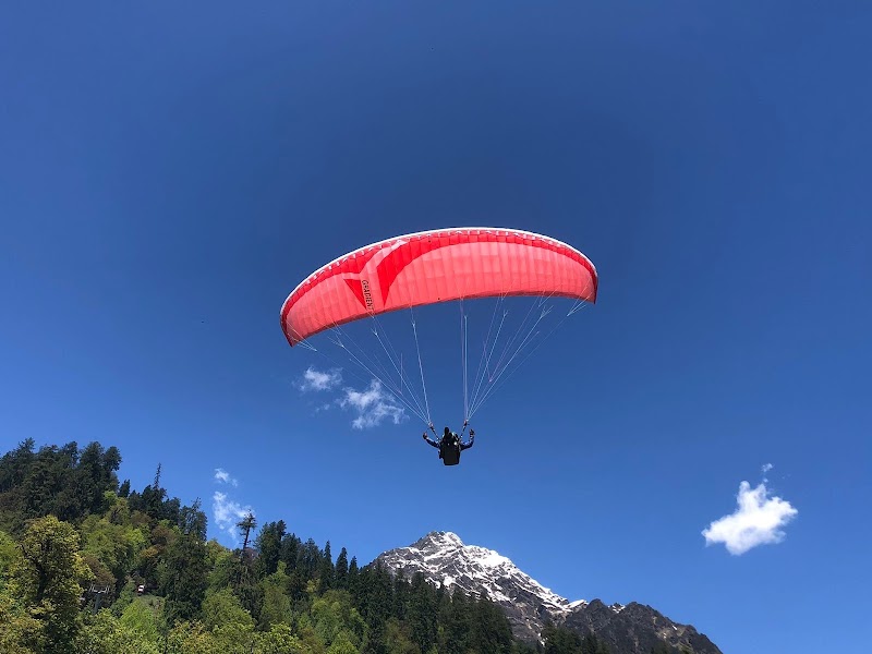 Solang Valley Paragliding - Manali - India - booked ai